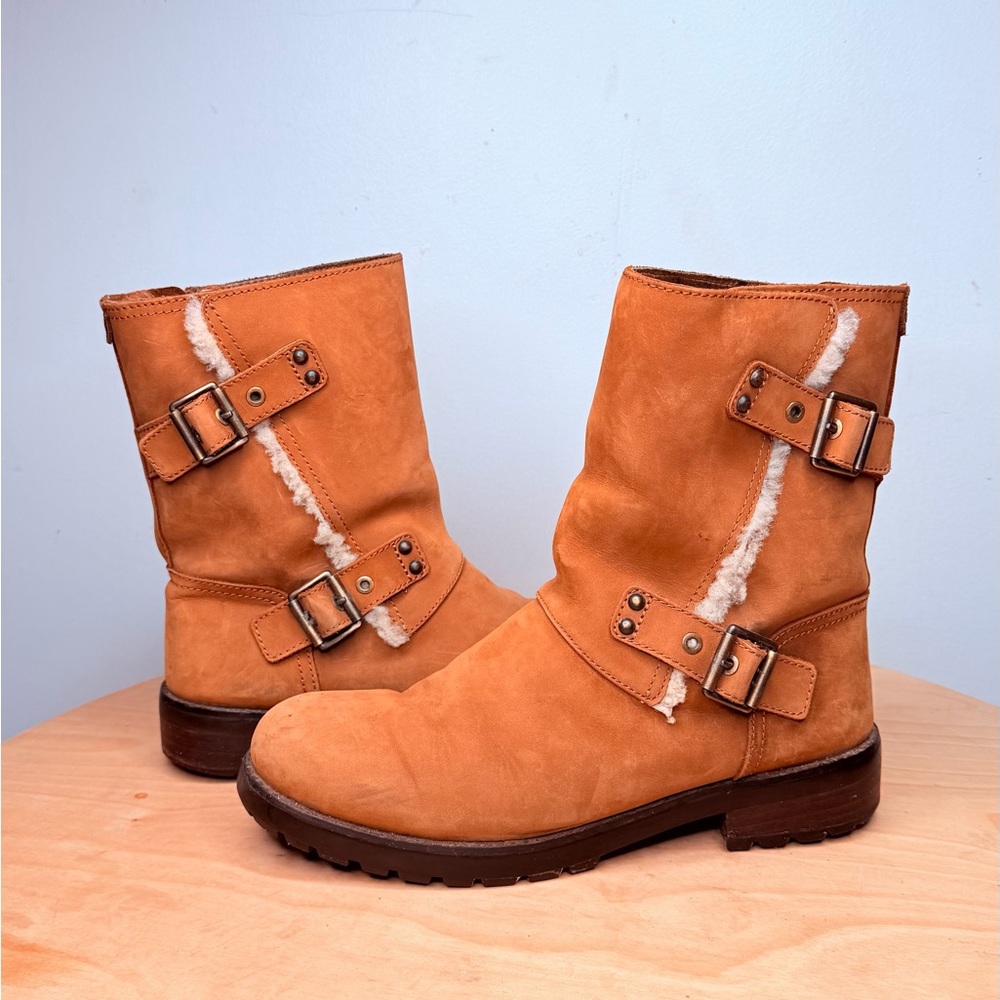UGG Australia Women's Niels Chestnut Leather Buckle Boots Size 11